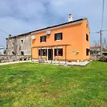 House Murva Dom wakacyjny *
