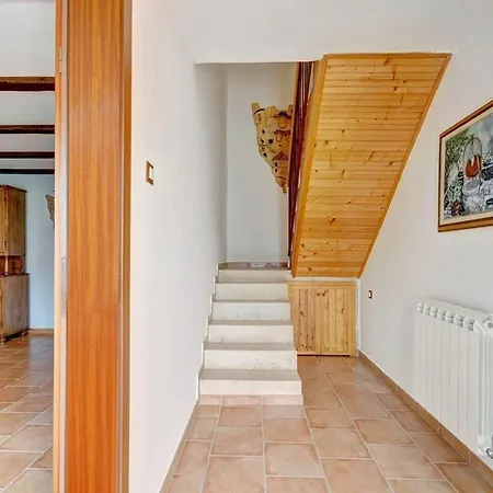 House Murva Hébergement de vacances *