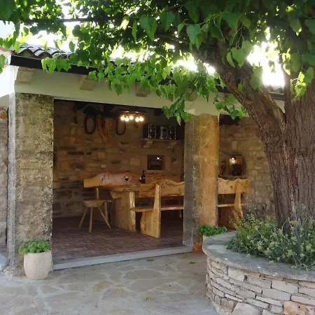 House Murva Hébergement de vacances *